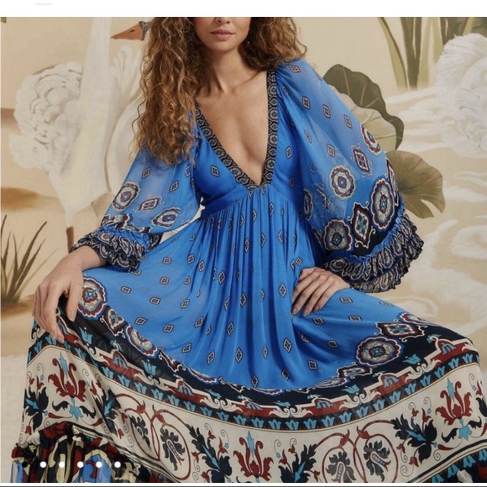 FARM Rio Vibrant Blue Patterned Maxi Dress firm price new